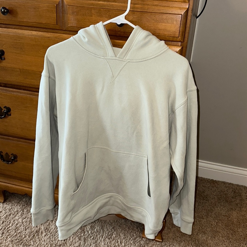 Women’s Lululemon Sweatshirt Hoodie - size 10 (light seafoam green)